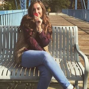 Meet your Posher, Anna